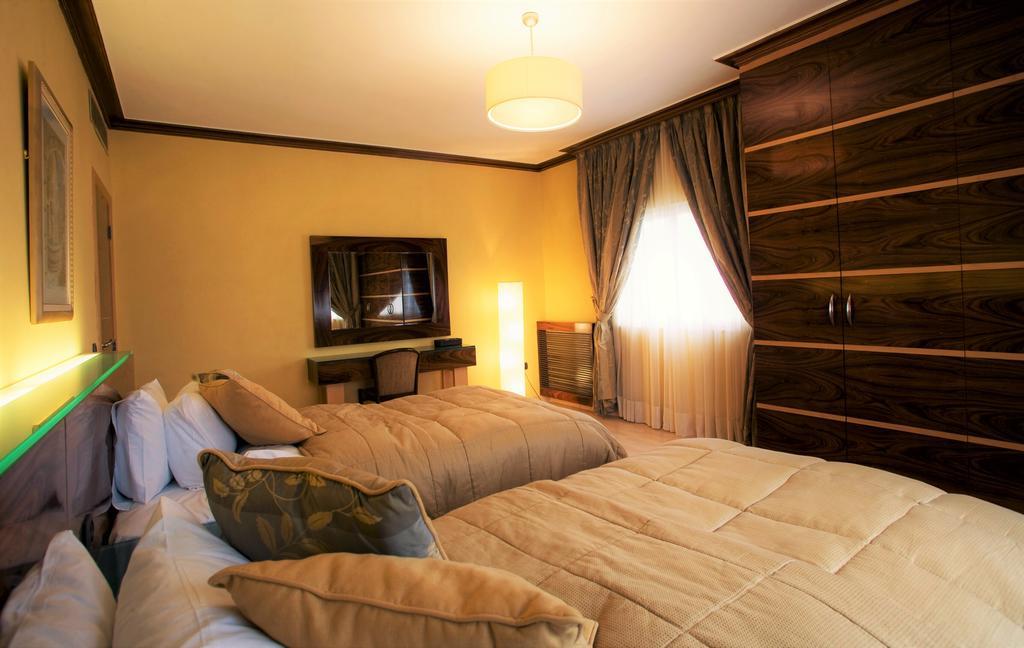 Lahoya Suites Beirute Exterior foto